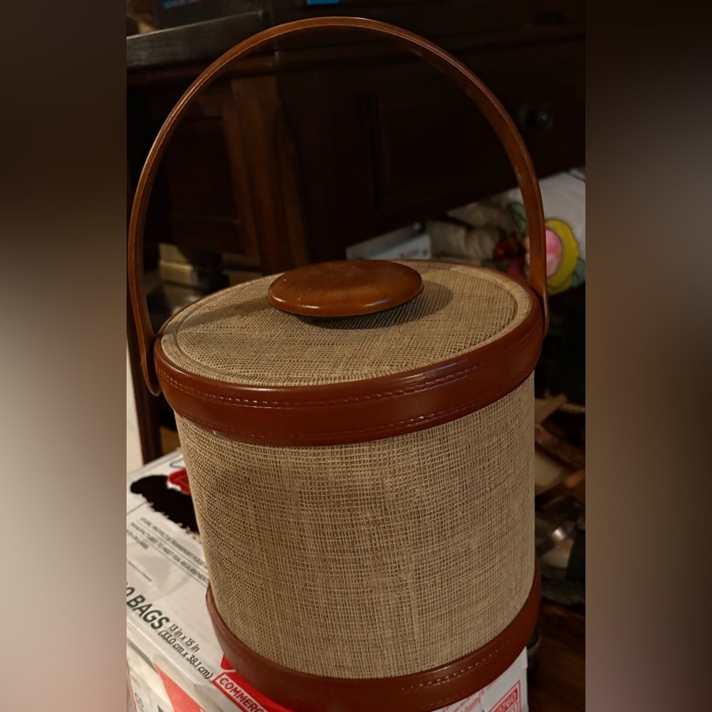 Kraftware Ice Bucket, Tan & Brown Faux Leather w/Handle, EUC